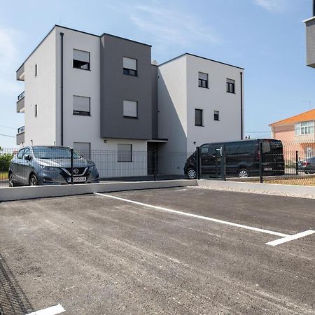 Apartments Maya & Tina Trogir Bagian luar foto